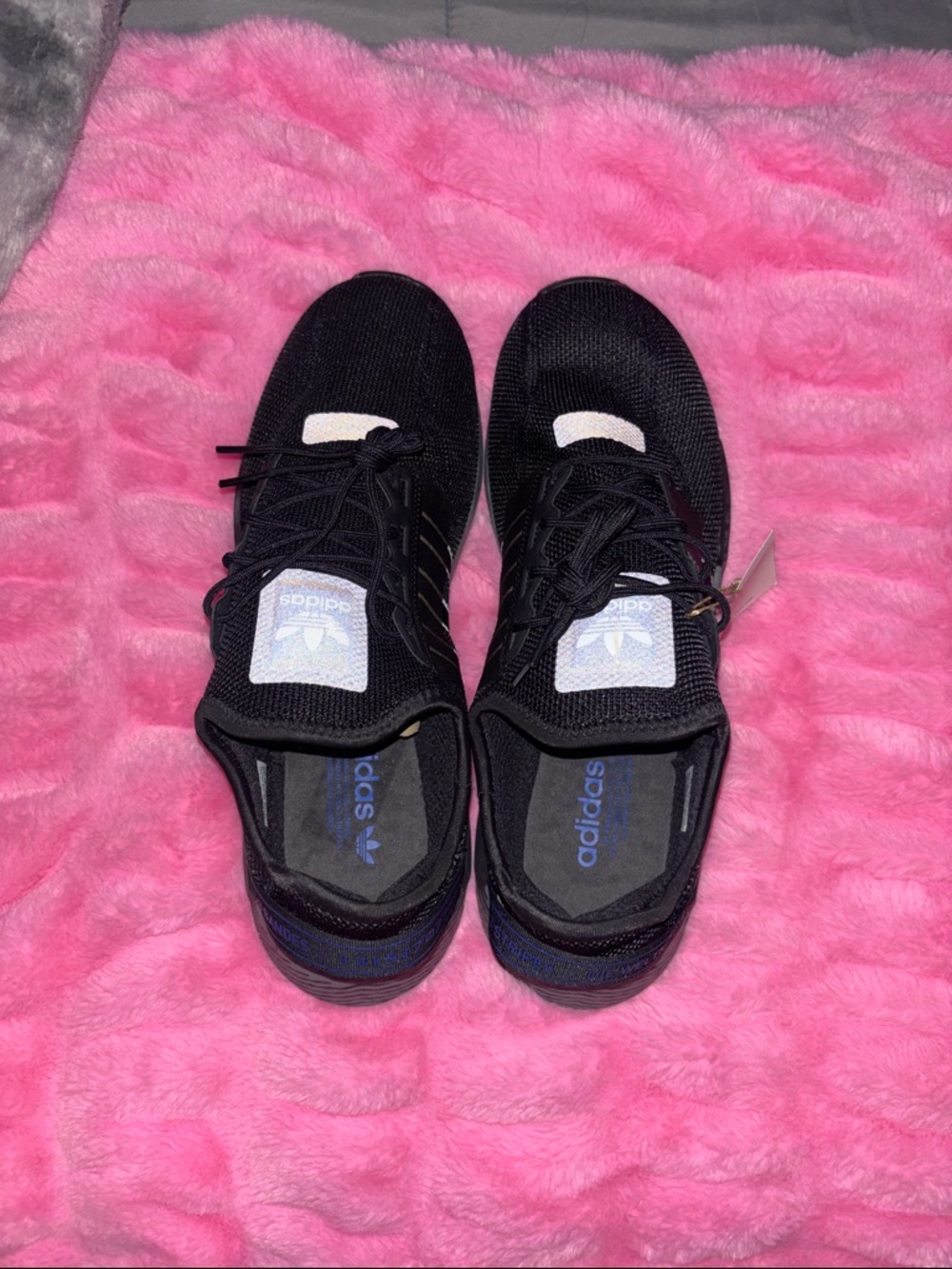 NMD _R1.V2 adidas Black Sneakers with White Stripe Accents - Picture 4 of 6